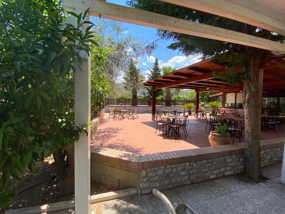 Agriturismo San Francesco Villa Rossano Stazione Eksteriør billede